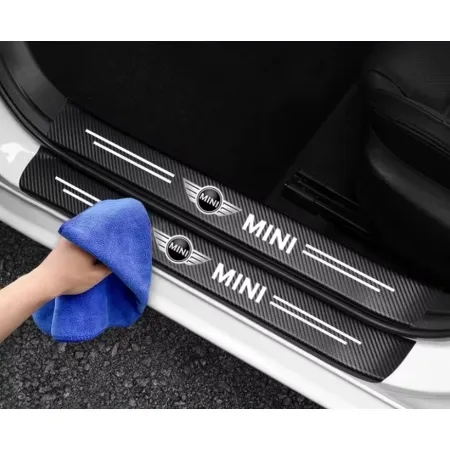 Naklejki Ochronne na Progi Mini – Carbon Look z Logo MINI COOPER - zestaw 4 sztuk